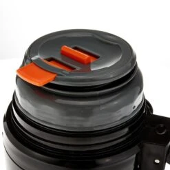 Quechua Bouteille Isotherme Inox 1,5L Avec Gobelet Pour La Randonnée -Plein Air Fournitures Boutique bouteille isotherme inox 15l avec gobelet pour la randonnee 3