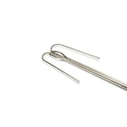 Petromax Campfire Skewer LS2 - Crochets Courbés -Plein Air Fournitures Boutique petromax campfire skewer ls2 crochets courbes 3