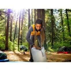 Therm-a-Rest NeoAir Topo Luxe - Bâtons -Plein Air Fournitures Boutique therm a rest neoair topo luxe batons 2